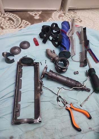 DYSON BASLİK TAMİRİ