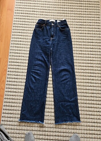 xs Beden Pull & bear straight jean