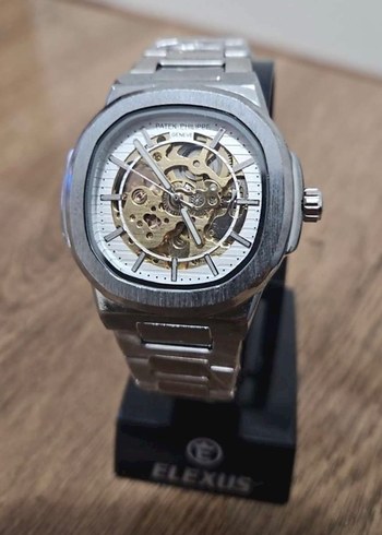 Tissot Sik Ve Modern Otomatik Celik Kol Saati