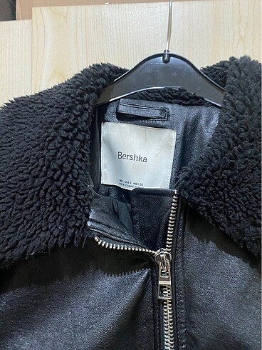 s Beden siyah Renk bershka deri ceket