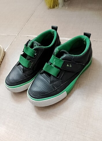 Hepsi iyi durumda erkek çocuk ayakkabı - Görsel 7