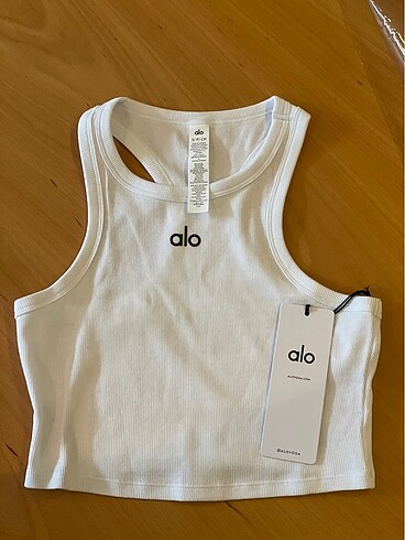 Alo yoga tank crop