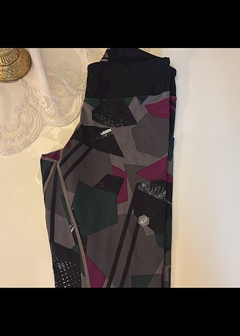 Fermuarlı Çok Renkli Baskılı Kadın Tayt - Görsel 3