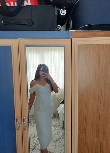 Beyaz nikah elbisesi 