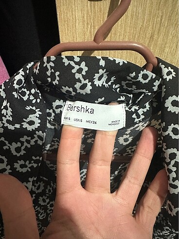s Beden siyah Renk Bershka elbise
