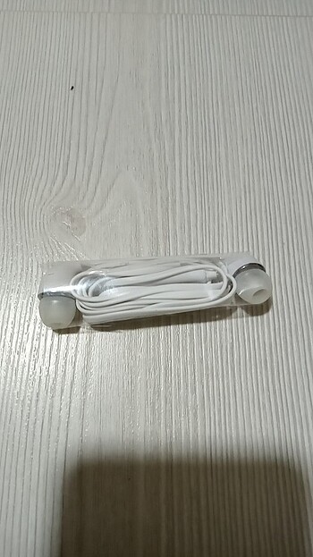 Kablolu kulaklık