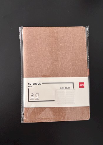 Deli marka - Bej Sert Kapaklı Çizgili Defter A5