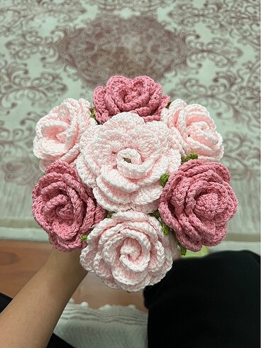 El örgüsü gül buketi - Görsel 3