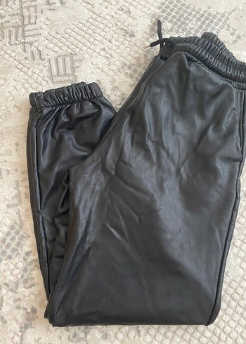 Siyah Deri Kadın Spor Pantolon