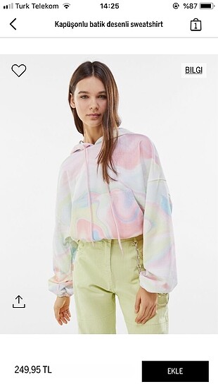 Sweatshirt