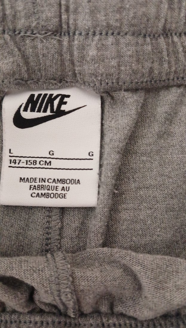 Gri Erkek Spor Şortu Nike Markalı - Görsel 2