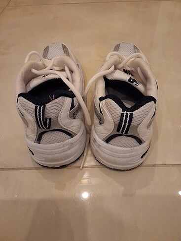39 Beden beyaz Renk New balance ayakkabı 