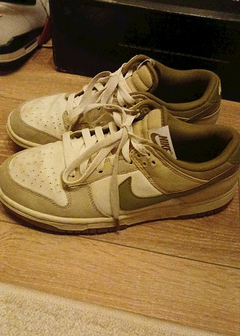 Nike Erkek çocuk Bej Süet Bağcıklı Spor Ayakkabı - Görsel 2