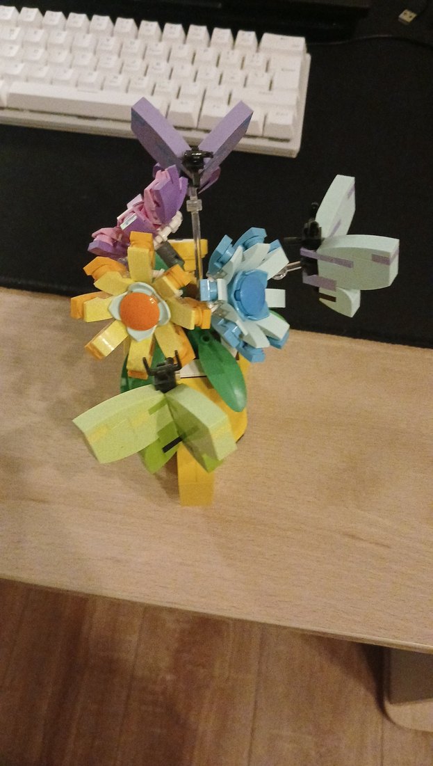 Pastel Renkli Lego Çiçek Aranjmanı - Görsel 4
