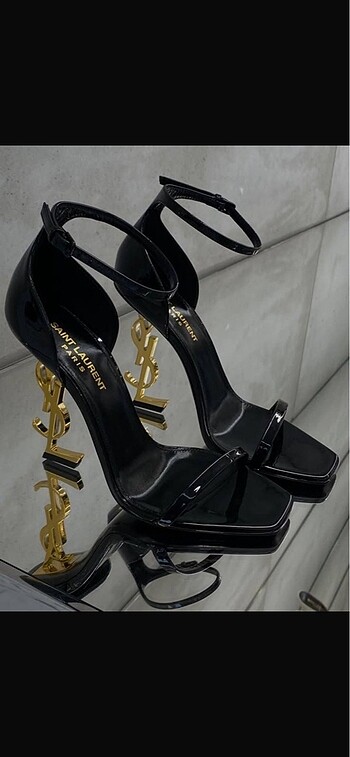 Yves Saint Laurent Orijinal ürün