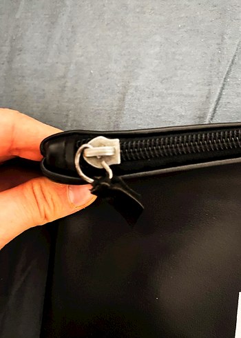 Siyah Baskılı Fermuarlı Kadın  Çanta - Görsel 3