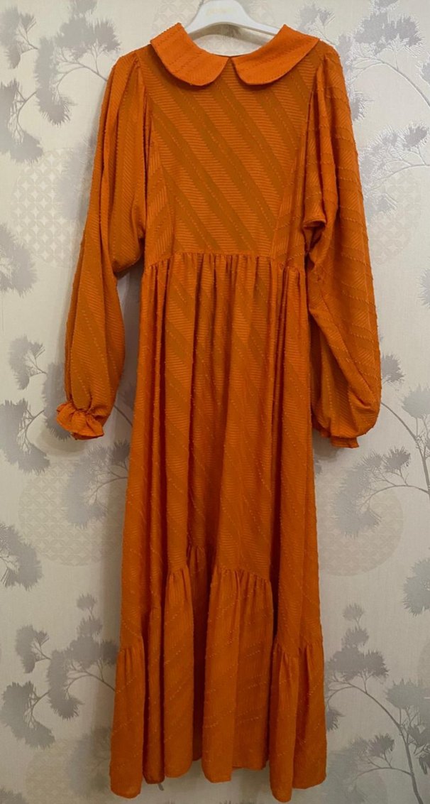 Turuncu Nakışlı Elbise - Görsel 2