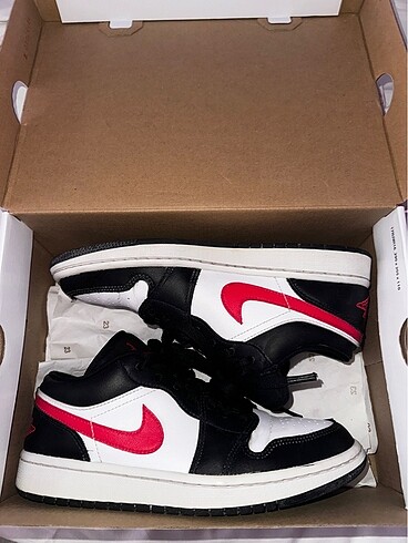 Air jordan 1 low siren red