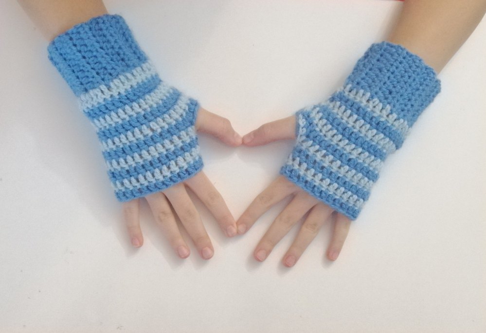 Renkli Örgü Parmaksız Eldivenler - Görsel 5