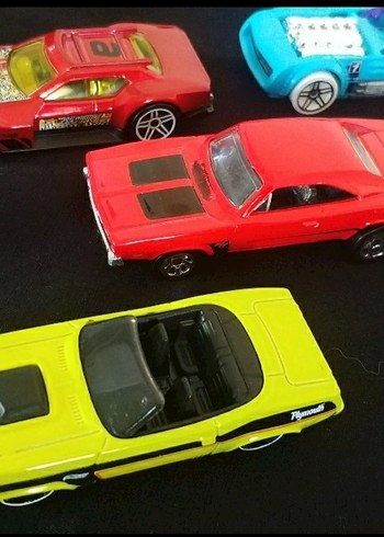  9 adet Hotwheels Araba Çok Temiz