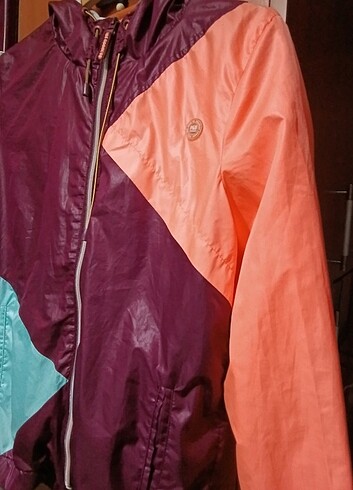 PULL AND BEAR YAĞMURLUK