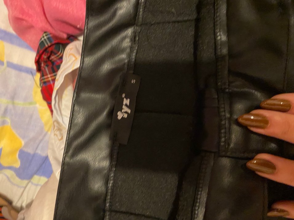 Düğmeli siyah Deri Kadın Pantolon - Görsel 2