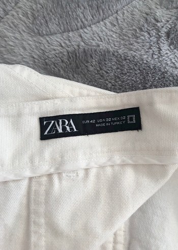 Zara Ekru Duz Sort