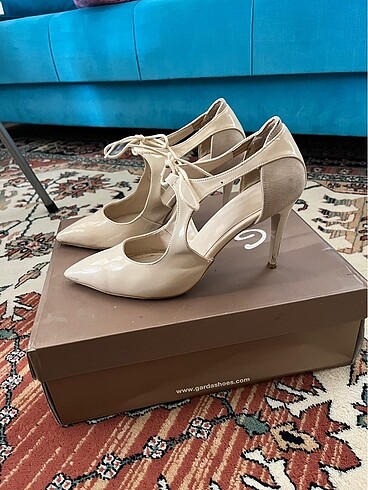 40 Beden ten rengi Renk Dekolte stiletto