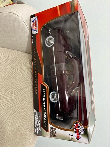 1/24 ölçek Chevy İmpala yeni araba