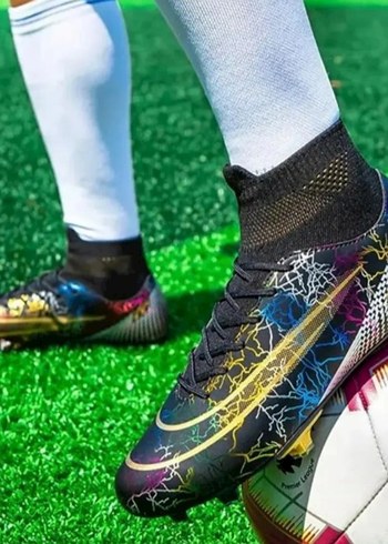 41 Beden Nike Renkli Bağcıklı Erkek Futbol Ayakkabısı