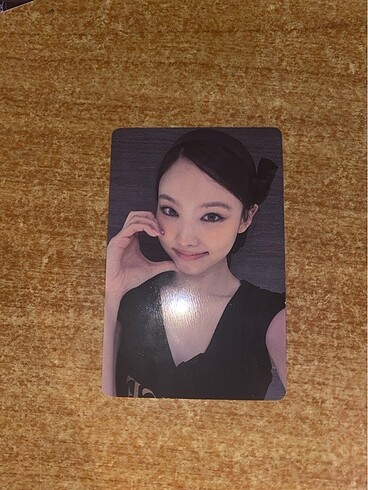 Nayeon Lomo kart