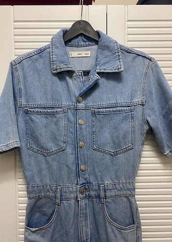 Düğmeli Mavi Kısa Kollu Denim Tulum - Görsel 2