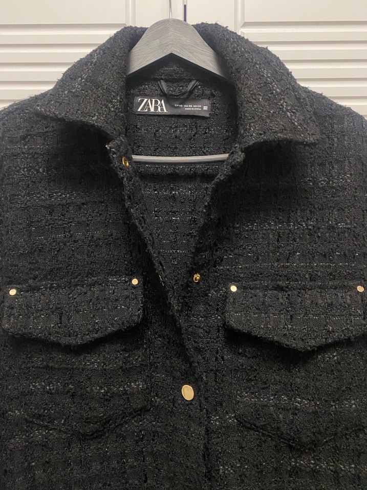 Zara Siyah Düğmeli Kadın Midi Kaban - Görsel 2