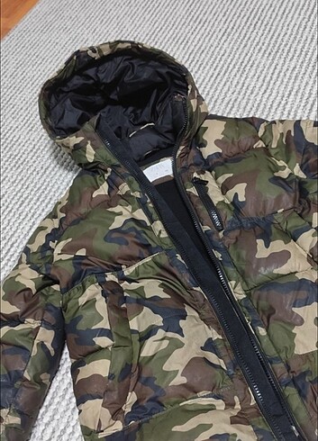 8 Yaş Beden haki Renk Zara 8-10 yaş mont