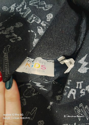 Siyah Kapüşonlu Erkek Çocuk Eşofman Takımı - Görsel 8