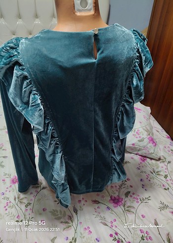 Uzun Kollu Fırfırlı Mavi Kadın Bluz - Görsel 5