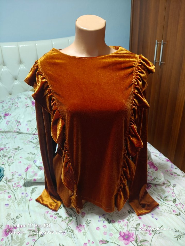 Kahverengi Kadın Fırfırlı Uzun Kollu Bluz - Görsel 5