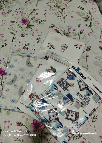 Çocuklar için renkli baskılı plastik battaniye - Görsel 2