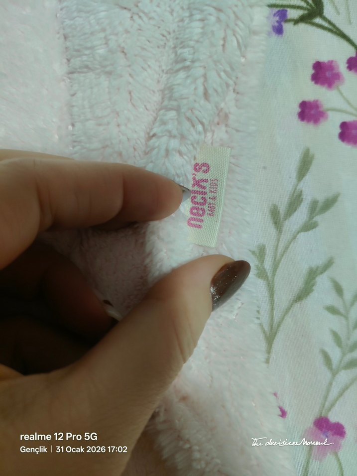 Kapüşonlu Beyaz Örgü Bebek Tulumu - Görsel 2