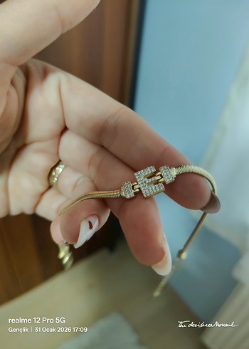Zincir Detaylı Altın Kadın Bileklik - Görsel 6