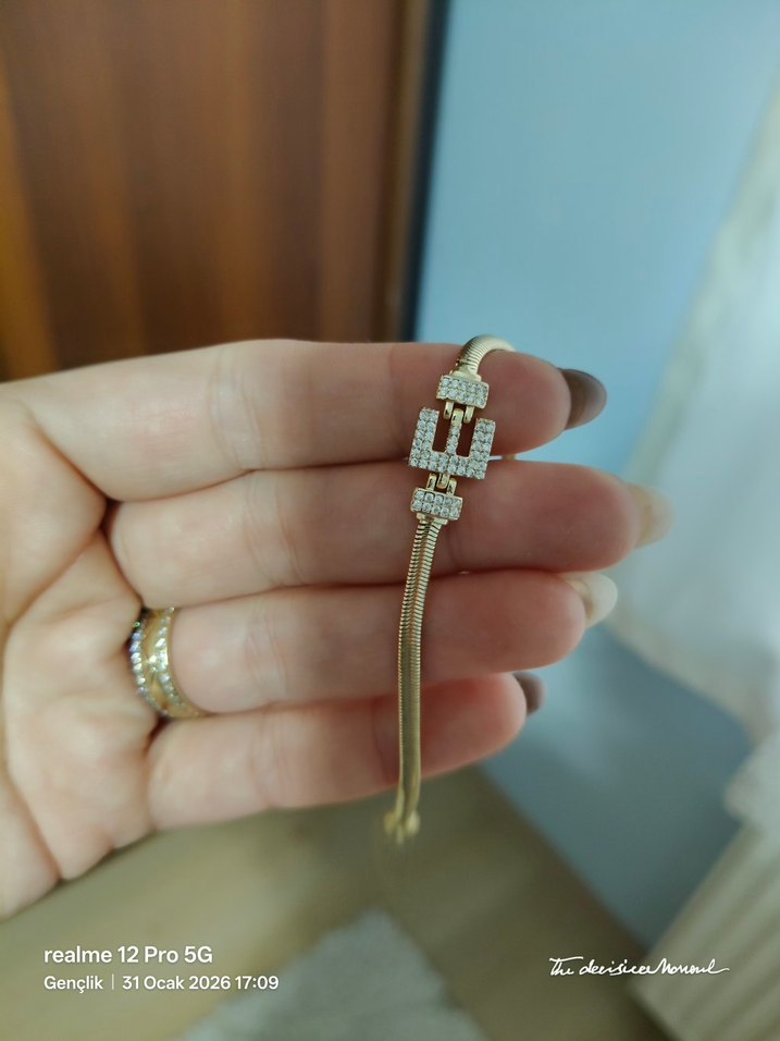 Zincir Detaylı Altın Kadın Bileklik - Görsel 5