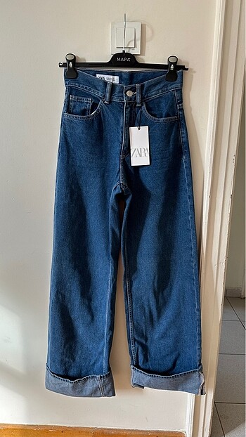 32 Beden mavi Renk Zara Trf Yüksel Bel Katlanmış Jean