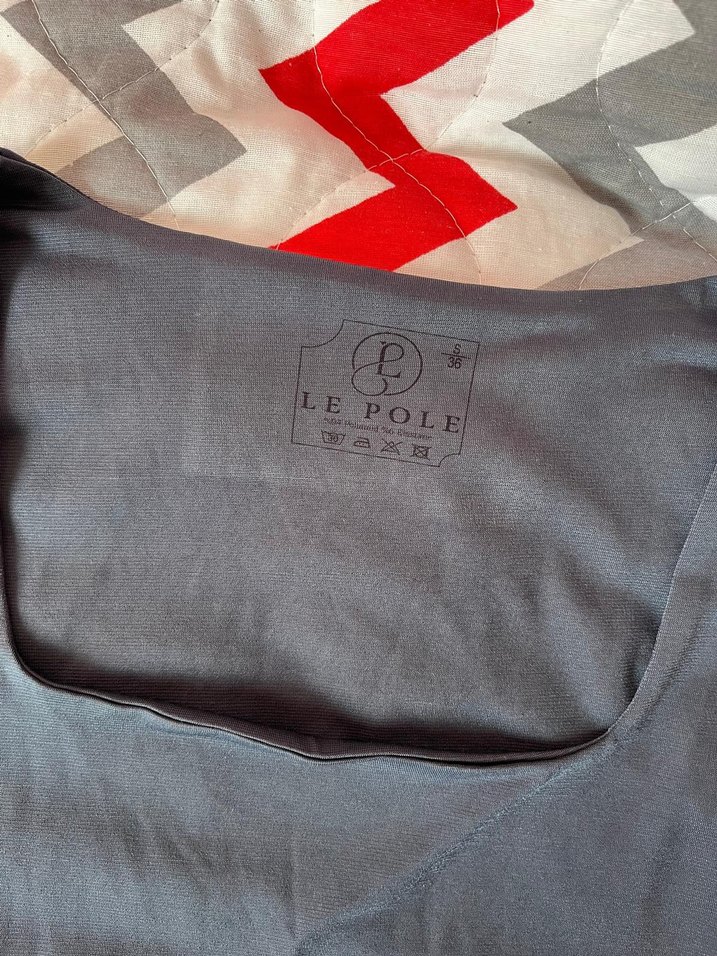 Le Pole Gri Kare Yaka Bluz - Görsel 3