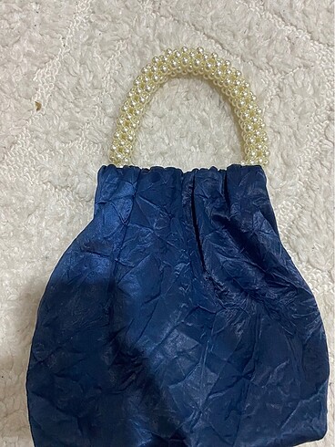 Zara incili çanta