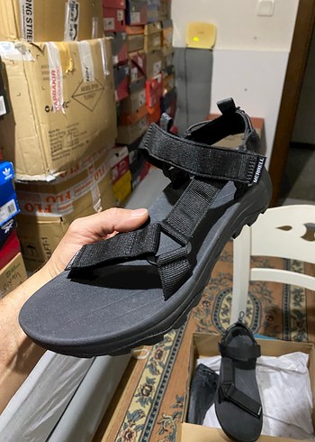 Skechers Siyah Dolgu Topuklu Cırt Cırtlı Sandalet - Görsel 6