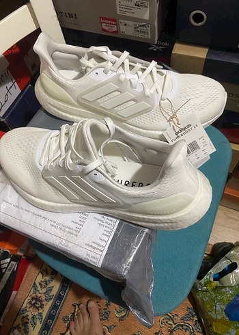 Erkek Beyaz Adidas PUREBOOST 23 Koşu Ayakkabısı