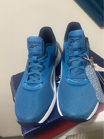 REEBOK