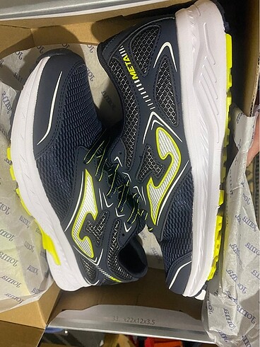 JOMA.