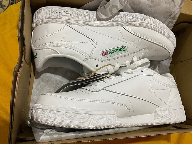 Reebok REEBOK CLUB C 85