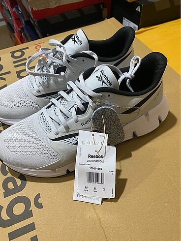 REEBOK ZIG DYNAMİCA 5